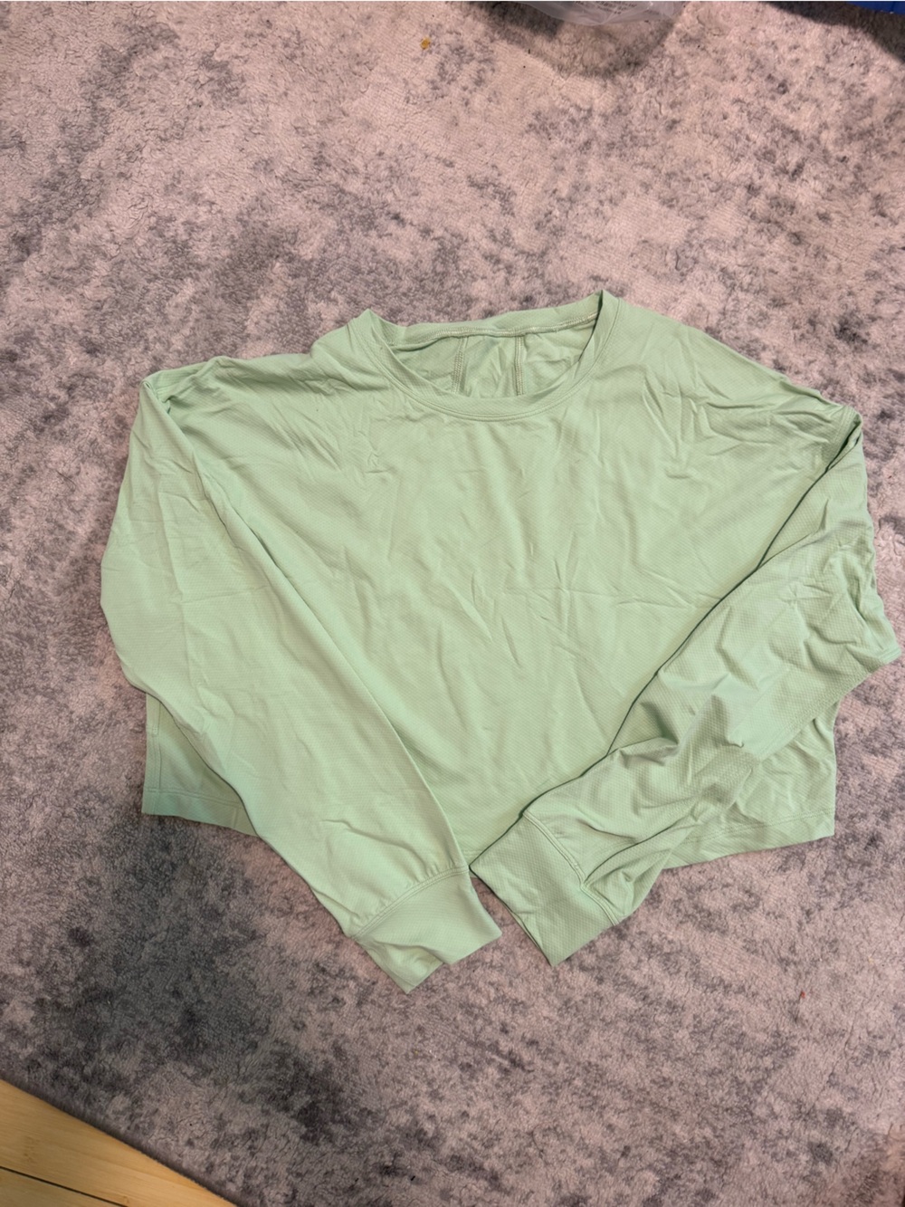 Lululemon Cropped Long Sleeve